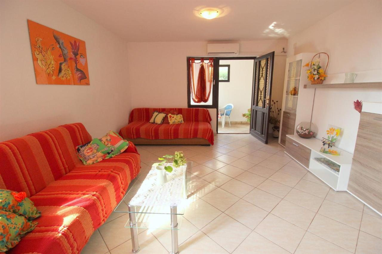 Gianna N2, 600 M From The Beach Novigrad Istria 外观 照片